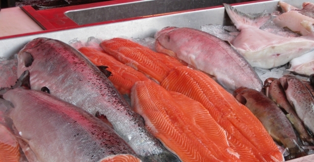 Чем полезна рыба во время беременности: химический состав продукта, правильный выбор и вариант приготовления, меры предосторожности
