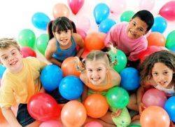 Конкурсы на Новый год для детей разного возраста: идеи веселых и подвижных игр для праздников с пошаговым описанием, советы и рекомендации по проведению торжества