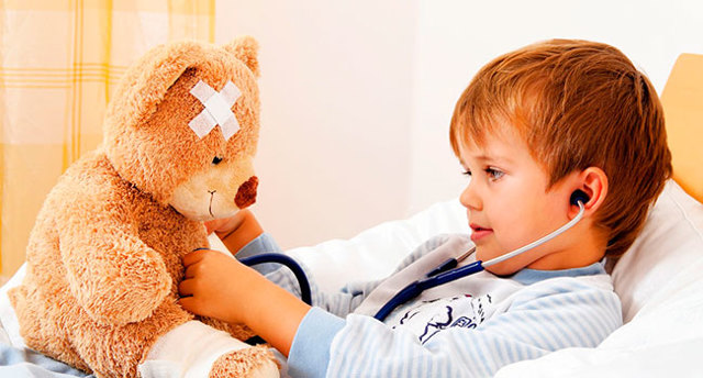 Нефротический синдром у детей: провоцирующие факторы и причины возникновения заболевания, особенности течения патологии и характерные симптомы, диагностические и лечебные мероприятия, возможные осложнения