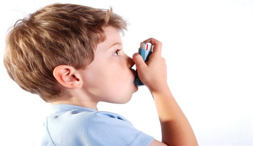 Причины бронхиальной астмы у детей: значение наследственности и экологической обстановки на вероятность развития заболевания, курение и использование парацетамола как отягощающий фактор, мнение врачей