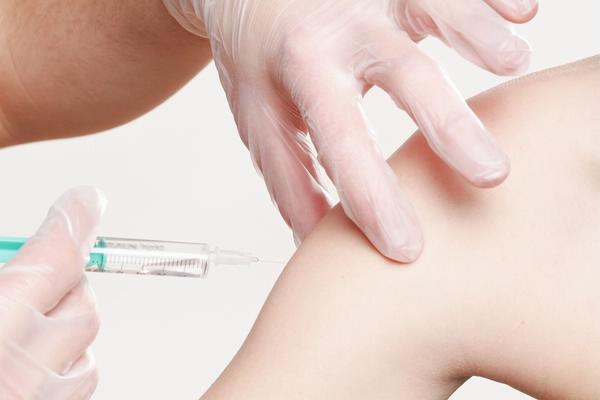Прививки беременным: безопасная вакцинация и способы введения, разрешенные типы вакцин и международные стандарты, советы врачей