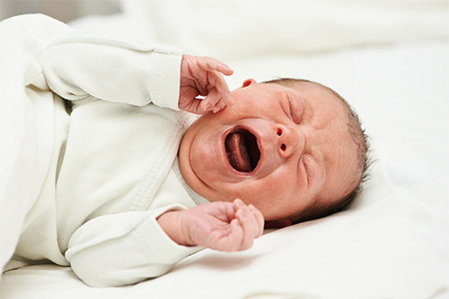 Родовые травмы: основные причины, последствия для ребенка от различных повреждений, методики лечения и реабилитации новорожденного