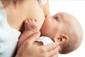 Сколько по времени кормить ребенка грудью: частота кормлений, разовая и суточная нормы молока для грудничков, Ппитание ночью и продолжительность кормления