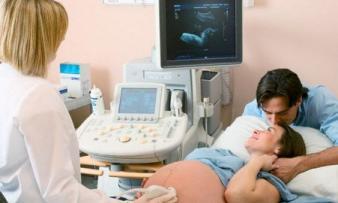 Беременность после 40 лет: за и против, возможные риски, комплекс исследований, нюансы родоразрешения