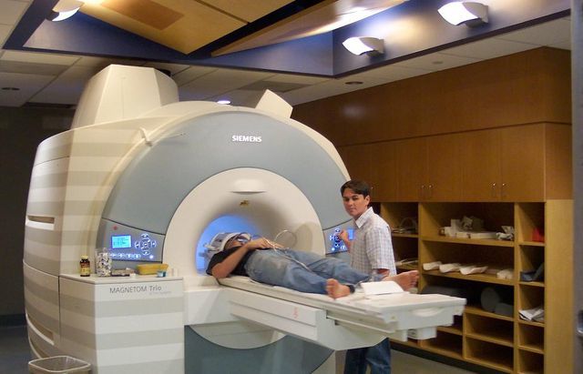 Биопсия головного мозга: разновидности обследования, причины назначения, процесс проведения, возможные последствия