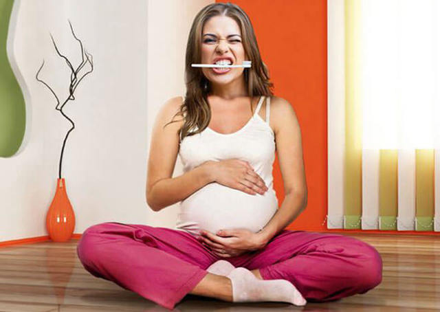 Болит зуб при беременности: что делать, чем обезболить в домашних условиях