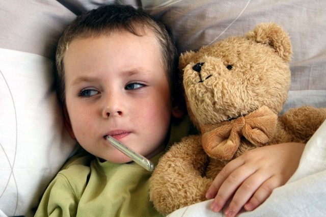 Бронхит у детей: причины возникновения, клинические симптомы и особенности лечения