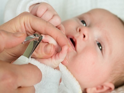 Что должно быть в аптечке для новорожденного ребенка в первое время?