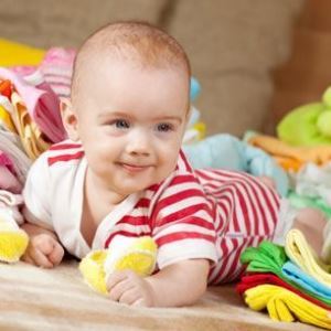 Цветение грудничков: причины акне у новорожденных, лечение гормональной сыпи