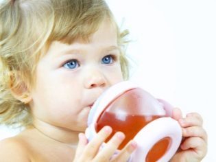 Диета при отравлении у детей: чем кормить ребенка, меню, правила питания после острой интоксикации