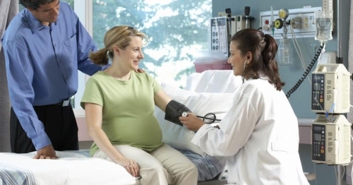 Эклампсия и преэклампсия беременных: почем возникает и как правильно оказать неотложную помощь