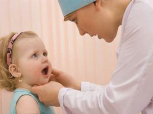 Как лечить кашель ребенка при трахеите?