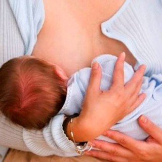 Как подготовить грудь к кормлению ребенка: эффективные упражнения, закаливание и техника массажа, меры безопасности, полезные советы