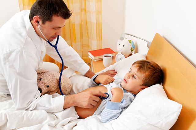 Какие таблетки принимать ребенку при ротовирусе: перечень самых эффективных и безопасных препаратов