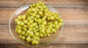 Кишмиш – полезные свойства и химический состав винограда, противопоказания к употреблению