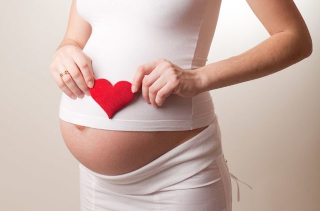 Кормление грудью при беременности, признаки беременности при лактации