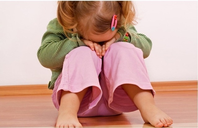 Кризис 3 лет у ребенка: особенности проявления, схема поведения для родителей