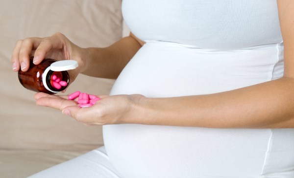 Магне b6 при беременности: для чего назначается, дозировка на ранних сроках