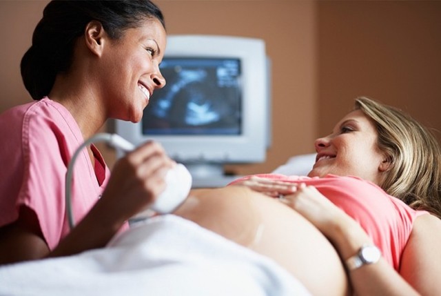 Маловодие при беременности: основные причины, возможные последствия, диагностика и принципы лечения