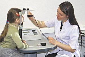 Миопия у детей: степени и причины близорукости, лечение и коррекция патологии при помощи очков и контактных линз