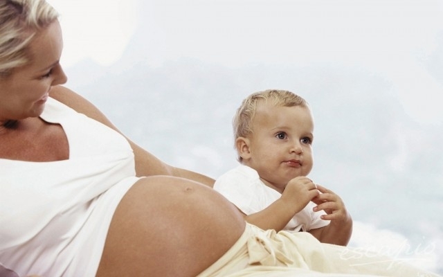 Можно ли забеременеть сразу после родов, как предохраняться после родов