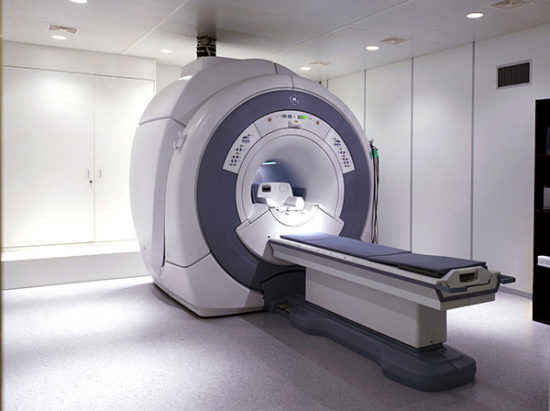 МРТ грудной клетки: показания и противопоказания, подготовка к процедуре, алгоритм проведения