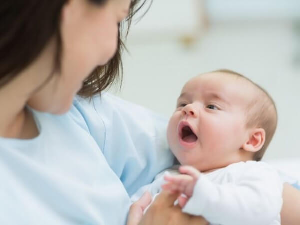 Насморк у грудничка: лечение насморка у ребенка до года, лечение насморка у новорожденных