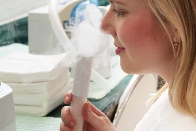Небулайзеры при лечении кашля: принцип работы приборов, показания и инструкции по применению