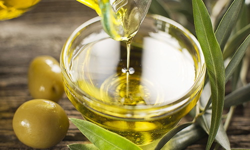 Оливковое масло: состав и пищевая ценность продукта, как его выбрать и хранить
