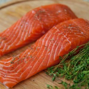 Пищевое отравление рыбой: симптомы, первая помощь и методы лечения