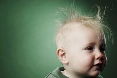 Причина выпадения волос у детей: о чем говорит симптом и как укрепить луковицы и корни