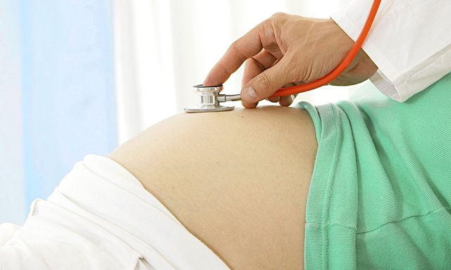 Причины переношенной беременности: как проявляется, какие могут быть последствия для ребенка?