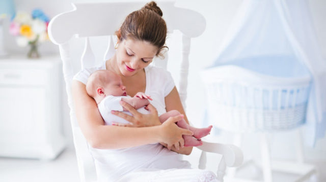 Прием Кристеллера в родах: особенности процедуры, последствия проведения, способы предотвращения