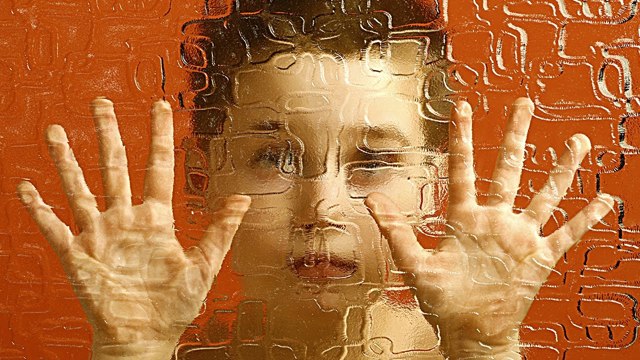 Признаки шизофрении у детей школьного и подросткового возраста