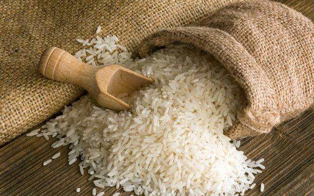 Рисовый уксус: разновидности, польза и вред для организма, правила использования продукта