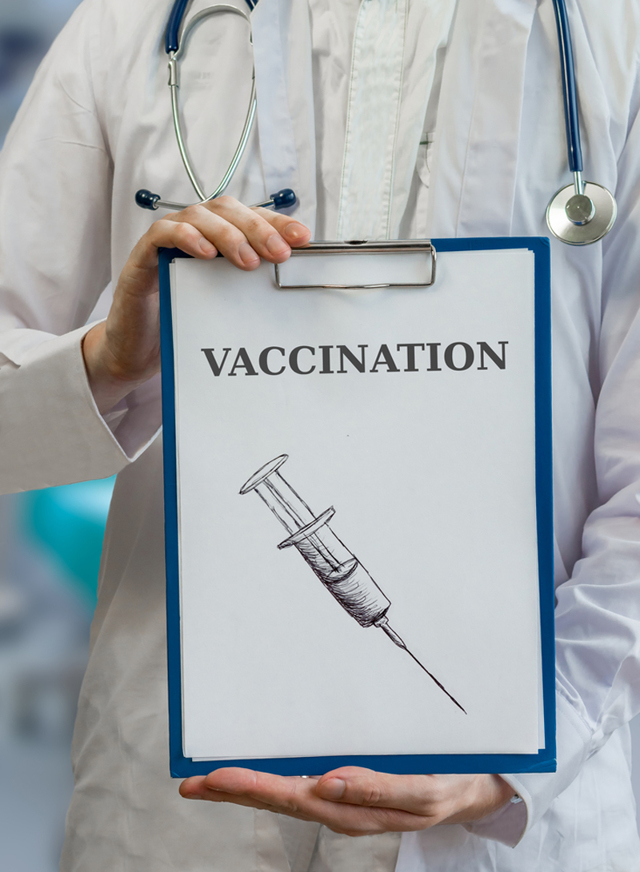 Сделать прививку от гриппа: куда необходимо обращаться, правила проведения и возможные поствакцинальные осложнения