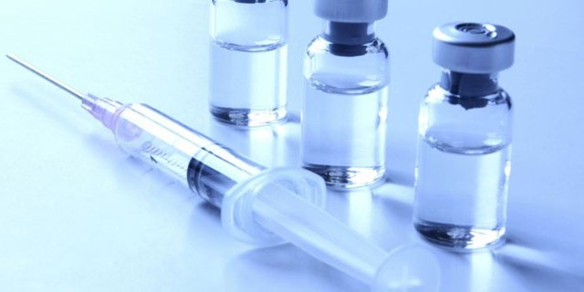 Сделать прививку от гриппа: куда необходимо обращаться, правила проведения и возможные поствакцинальные осложнения