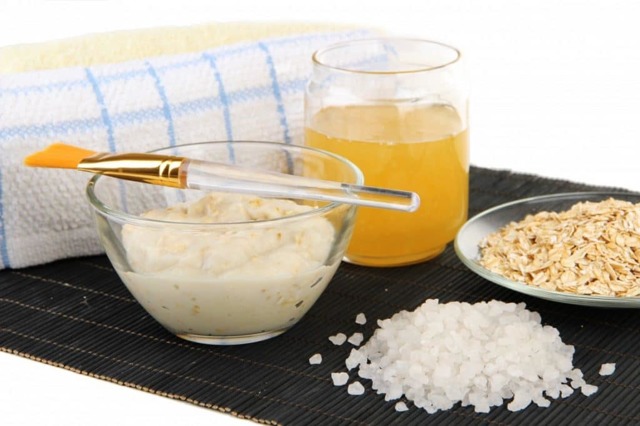 Скраб для лица в домашних условиях: рецепты с кофе, морской солью и овсянкой, инструкция по приготовлению, особенности применения
