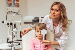 Смешанный астигматизм у детей и взрослых: причины, диагностика, лечение