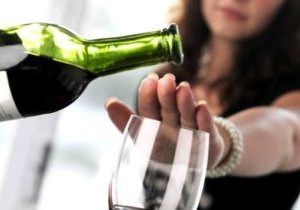 Супрастин и алкоголь: совместимость веществ, возможные последствия употребления, сроки выведения