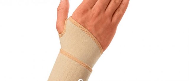 Травмы кисти и лучезапястного сустава: виды повреждений, техника наложения повязки, показания для фиксации