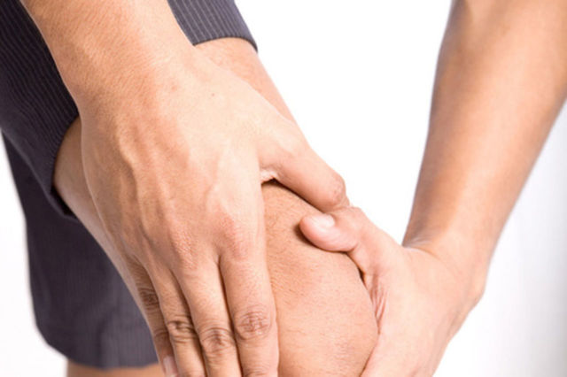 Артрит ревматоидный, коленного сустава: что это, как проявляется, причины развития, диагностика и лечение