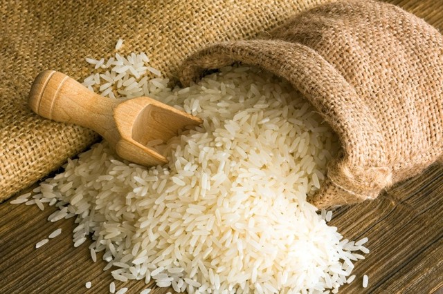 Лечение остеохондроза рисом: влияние рисовой диеты на организм, рецепты, эффективность каши, польза и отзывы