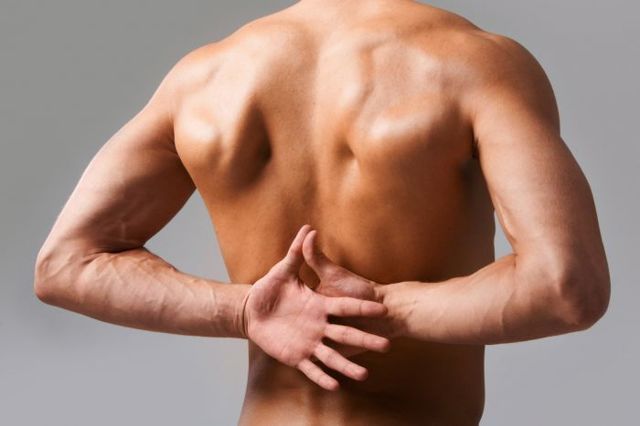 Массаж при остеохондрозе грудного отдела позвоночника: виды, особенности подготовки и проведения процедуры, когда противопоказана, преимущества