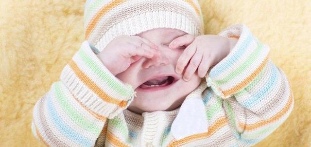 Газики у новорожденного: 9 основных причин, 6 симптомов и 6 способов лечения