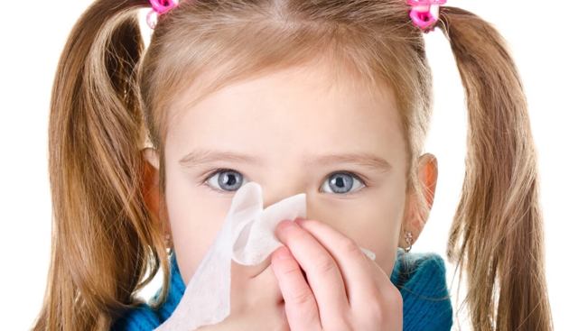 Капли в нос для детей: обзор 20 лучших сосудосуживающих, увлажняющих, гомеопатических, противовирусных капель