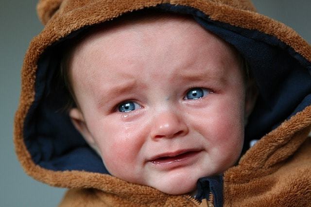 Плач ребенка: 10 главных причин детского плача от детского психолога