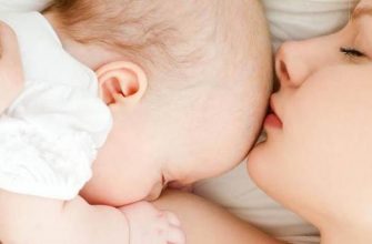 Позы для кормления новорожденного: 8 правильных вариантов лёжа, сидя и с маленькой грудью